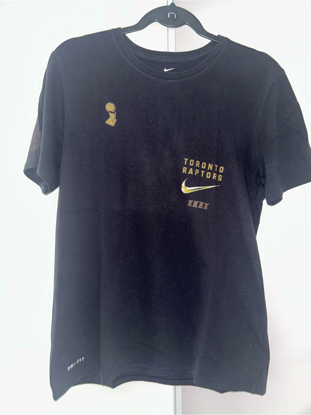 Nike Toronto Raptors champions T-shirt men’s M
